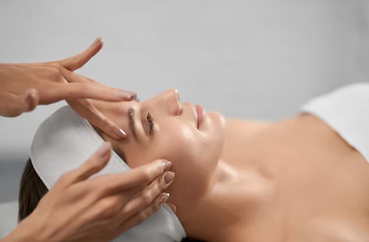 The Art and Science of Facial Harmony: Why a Good Consultation is Key
